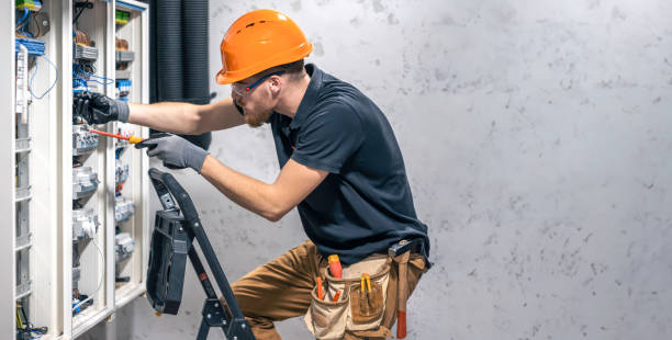 Best Emergency Electrical Repair  in Lake Linden, MI